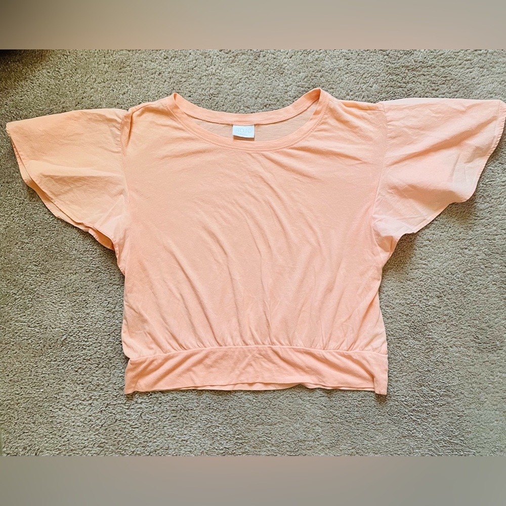 Flowy Cropped Blouse! 🪷